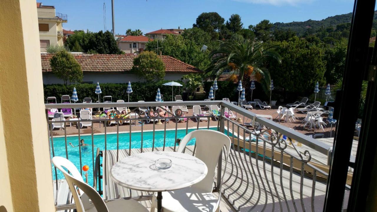Hotel Delle Mimose Diano Marina Exteriér fotografie